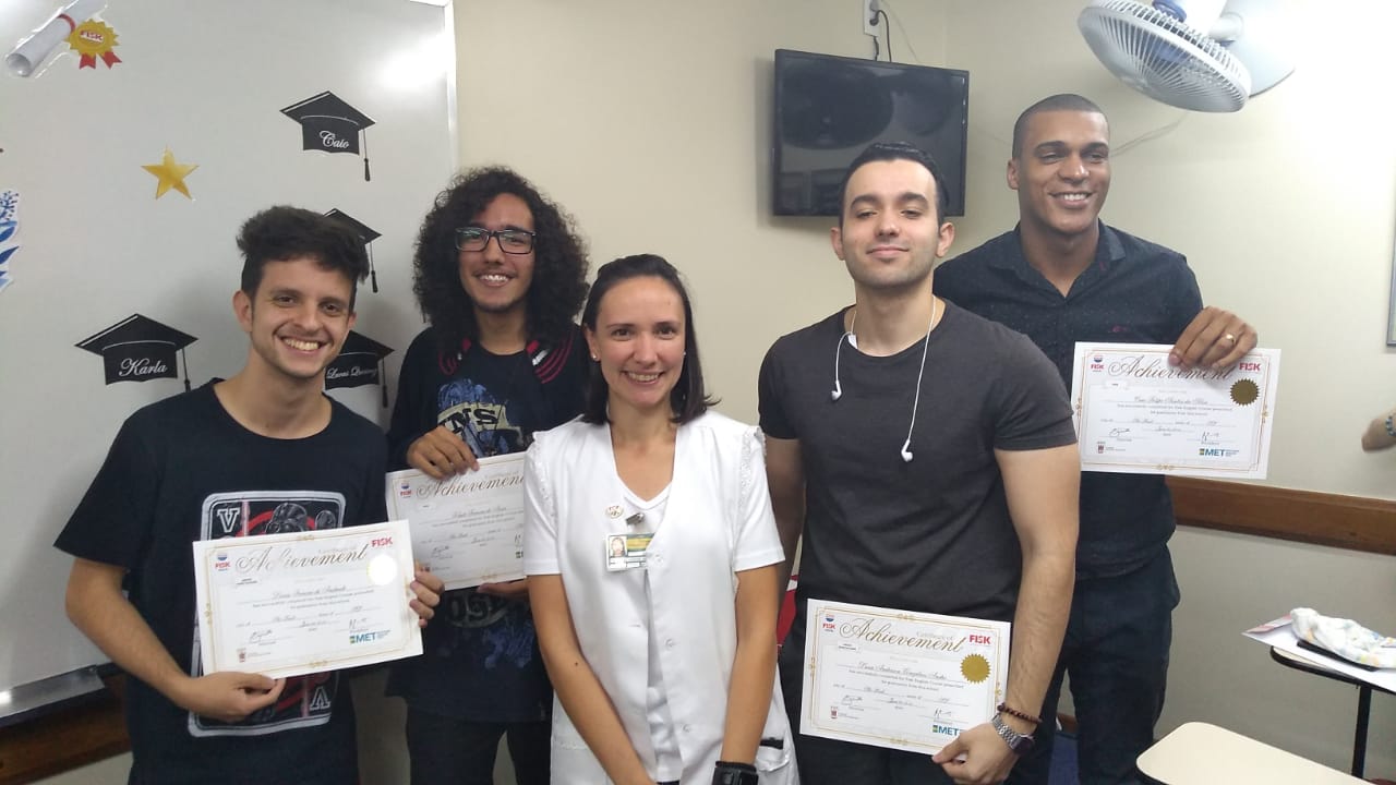 Fisk São Paulo (Itaquera)/SP - Entrega de Certificado de Conclusão.
